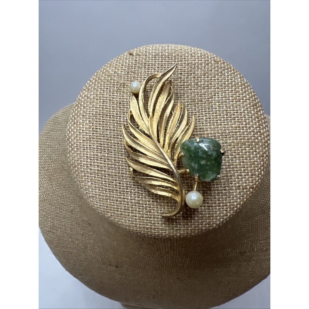 Vintage Signed Lisner Gold Tone Open Feather Leaf Brooch Pin